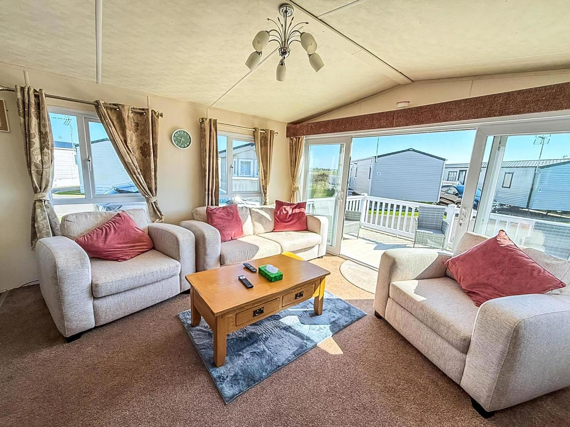 Beautiful Caravan With Decking Wifi At St Osyth Beach Holiday Park Ref 28077Dw 클랙톤온씨 외부 사진